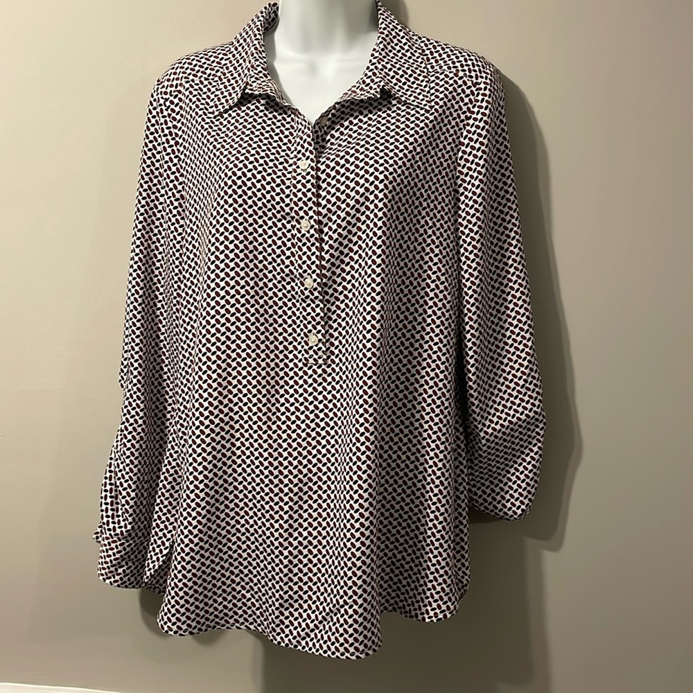 And Taylor, long sleeve button shirt for women size medium